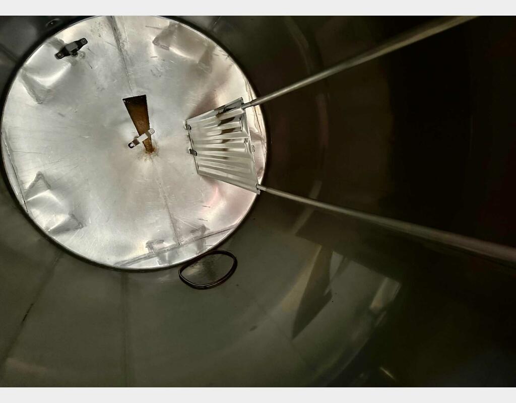 Stainless steel tank - Temperature-controlled - Storage