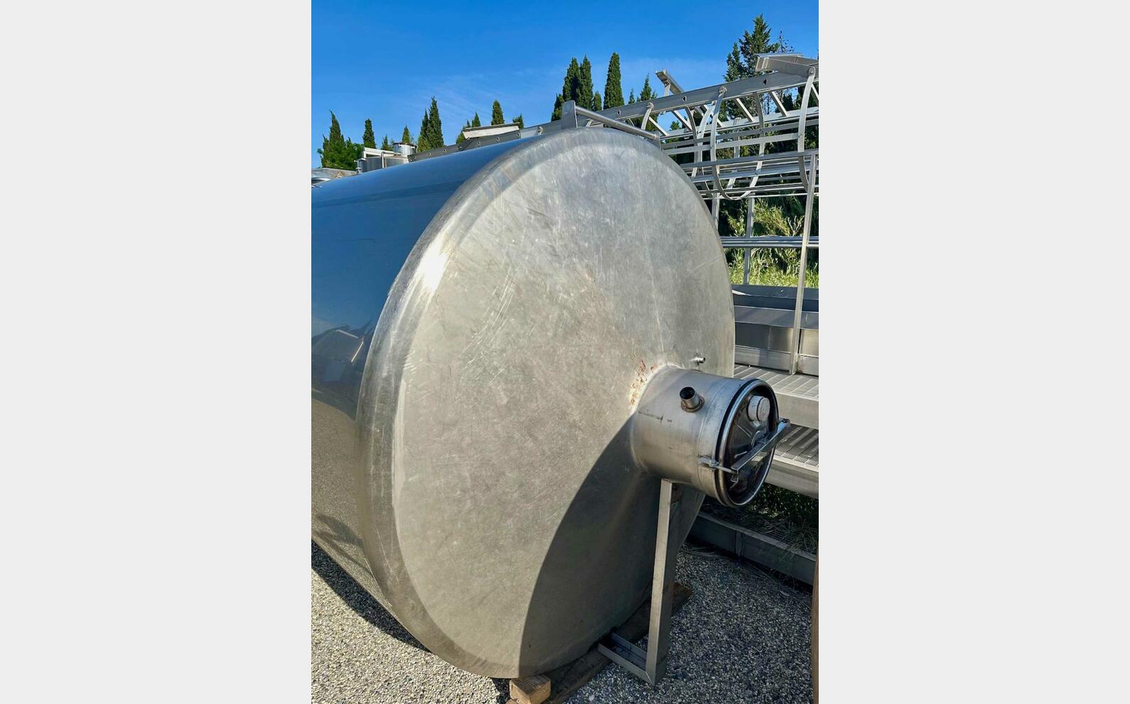 Cuve inox - Thermor&eacute;gul&eacute;e 108 HL (10 800 litres)