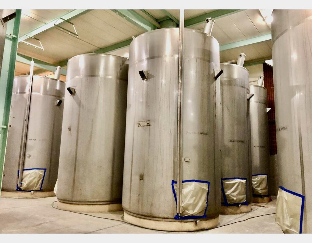 Cuve inox 316L - Thermorégulée - Fond plat incliné 2%