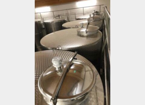 Stainless steel tank - Honeycomb circuit - Flat sloping bottom