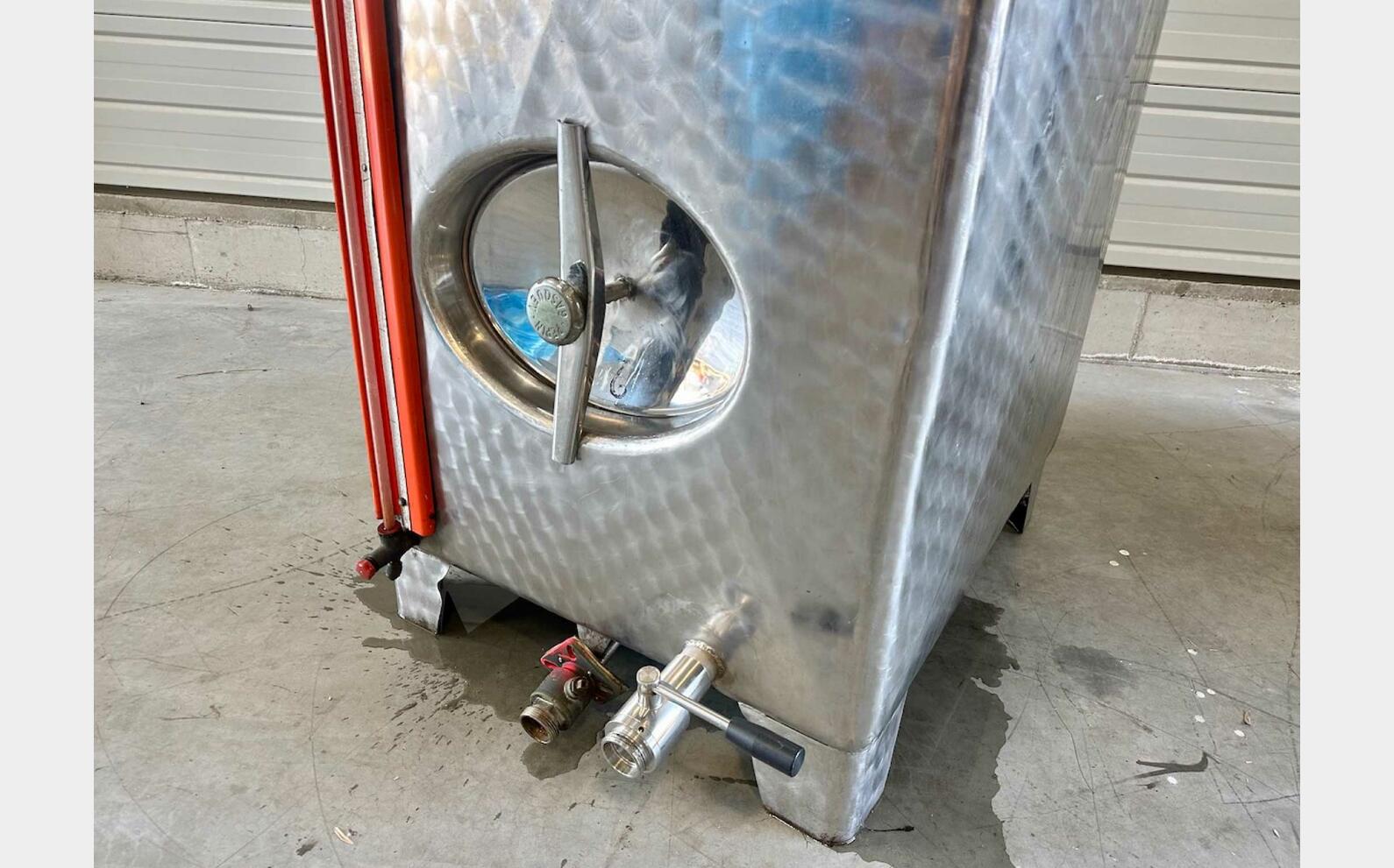 Cuve inox - Rectangulaire 12 HL (1 200 litres)
