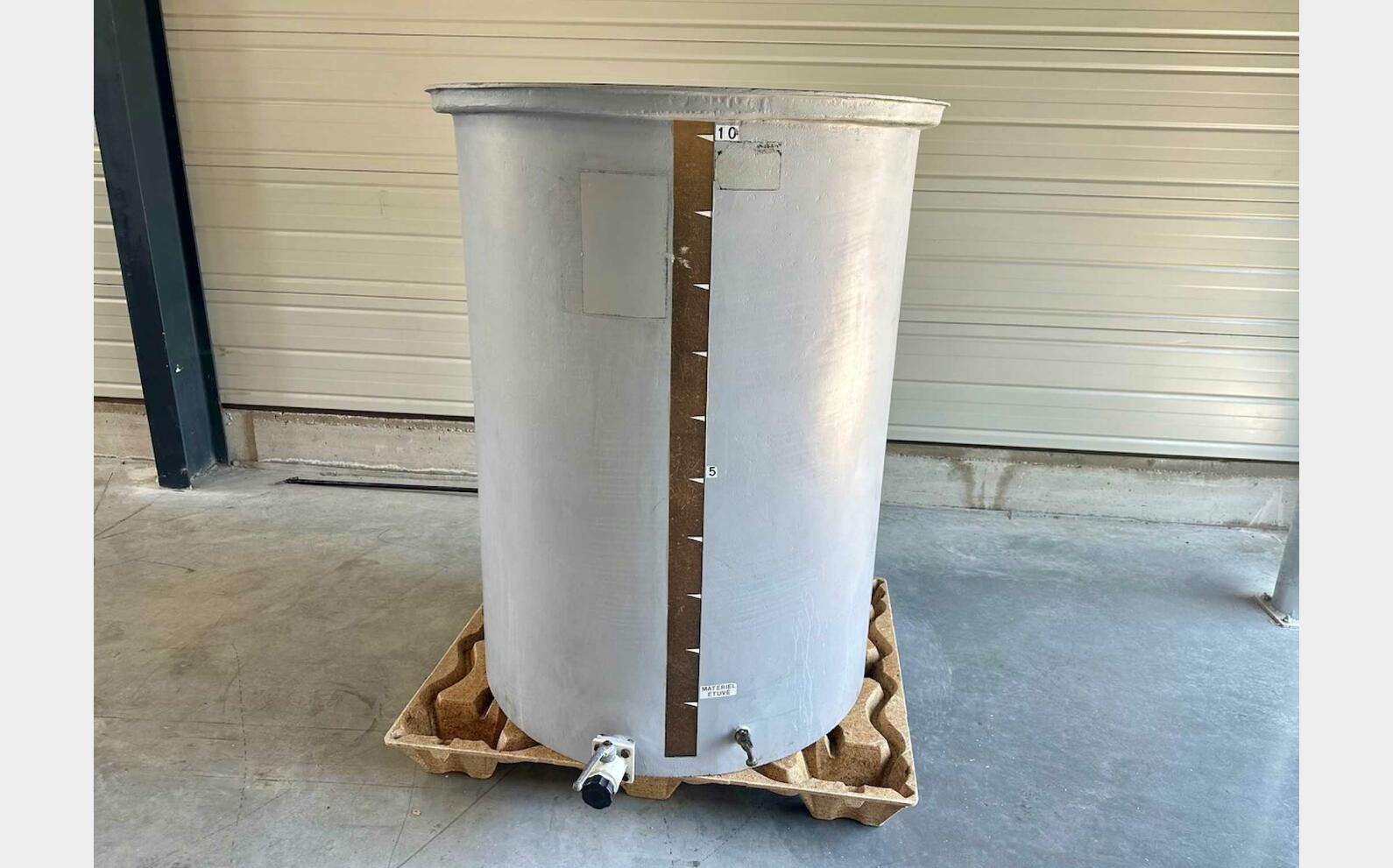 Cuve fibre de verre - Chapeau flottant 10 HL (1 000 litres)