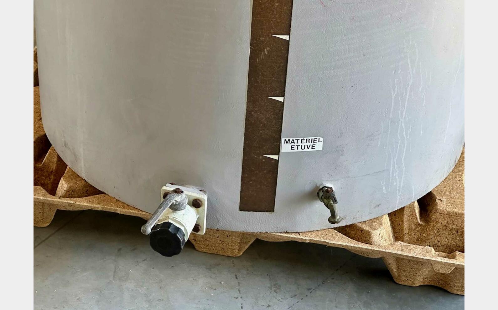Cuve fibre de verre - Chapeau flottant 10 HL (1 000 litres)