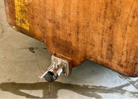 Fibreglass tank - Floating lid - Rectangular with legs