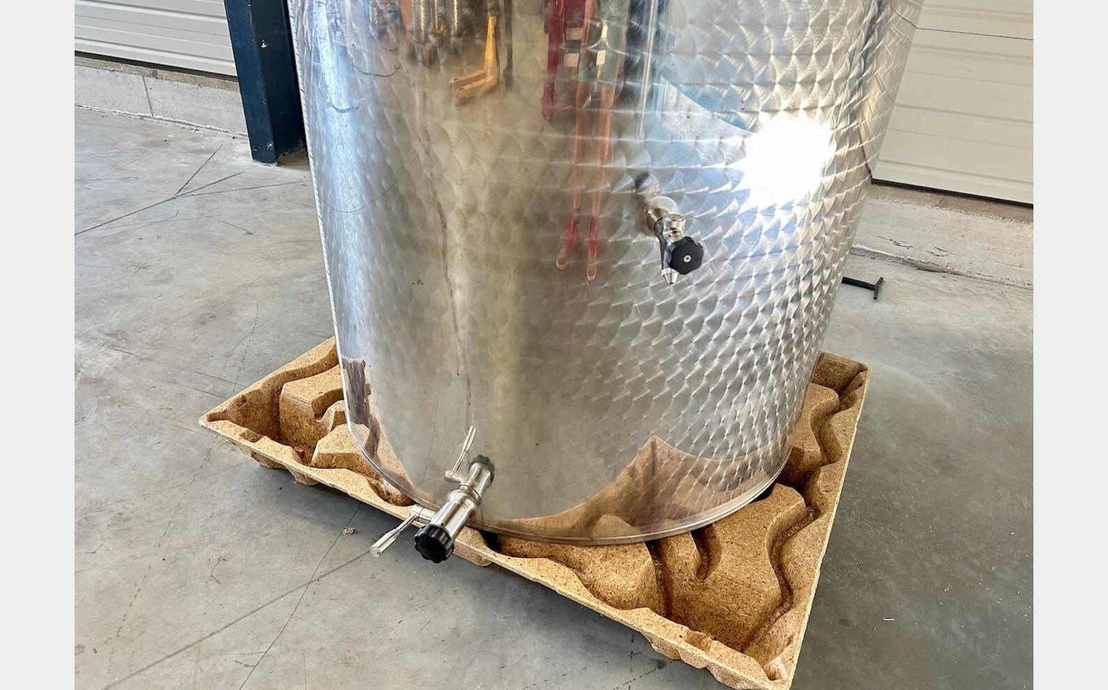 Ss tank - Floating lid 10 HL (1,000 litres) MARCHISIO