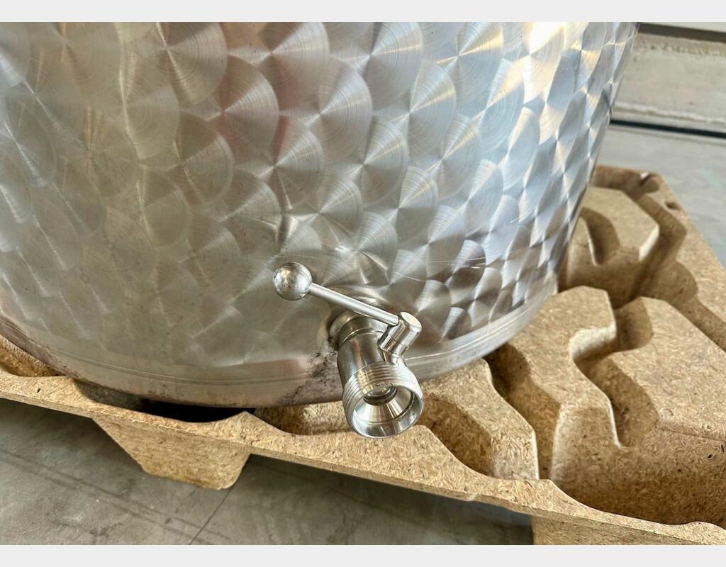 Cuve inox - Chapeau flottant - Fond plat