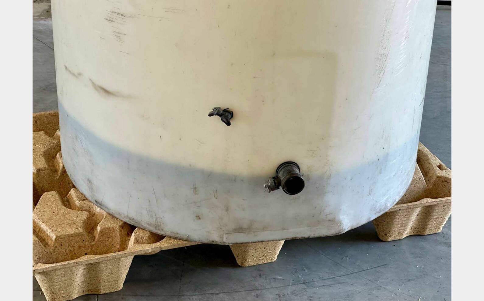 Cuve PEHD - Chapeau flottant 14 HL (1 400 litres) MOULAC