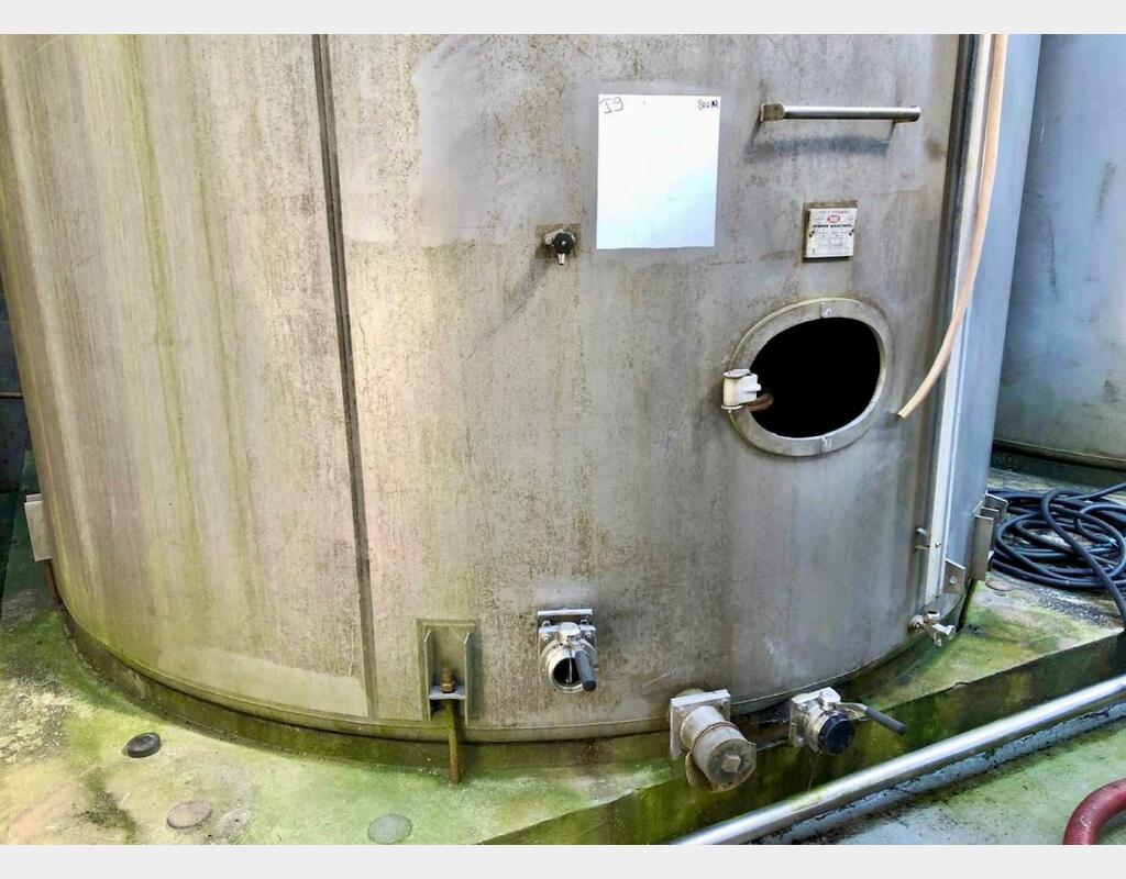 Cuve inox - Fond plat avec boitard - Stockage