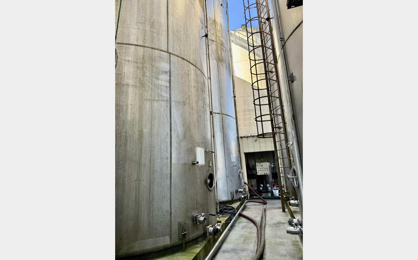 Ss tank - Flat bottom 800 HL (80,000 litres)