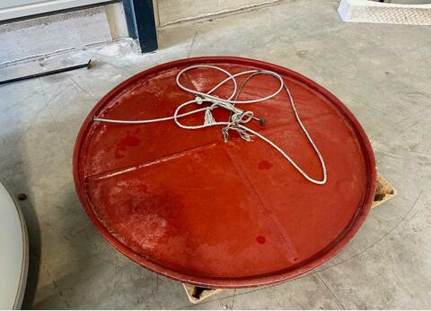 Fiberglass tank - Sloped bottom on skirt BUCHER VASLIN 22 HL (2,200 litres)