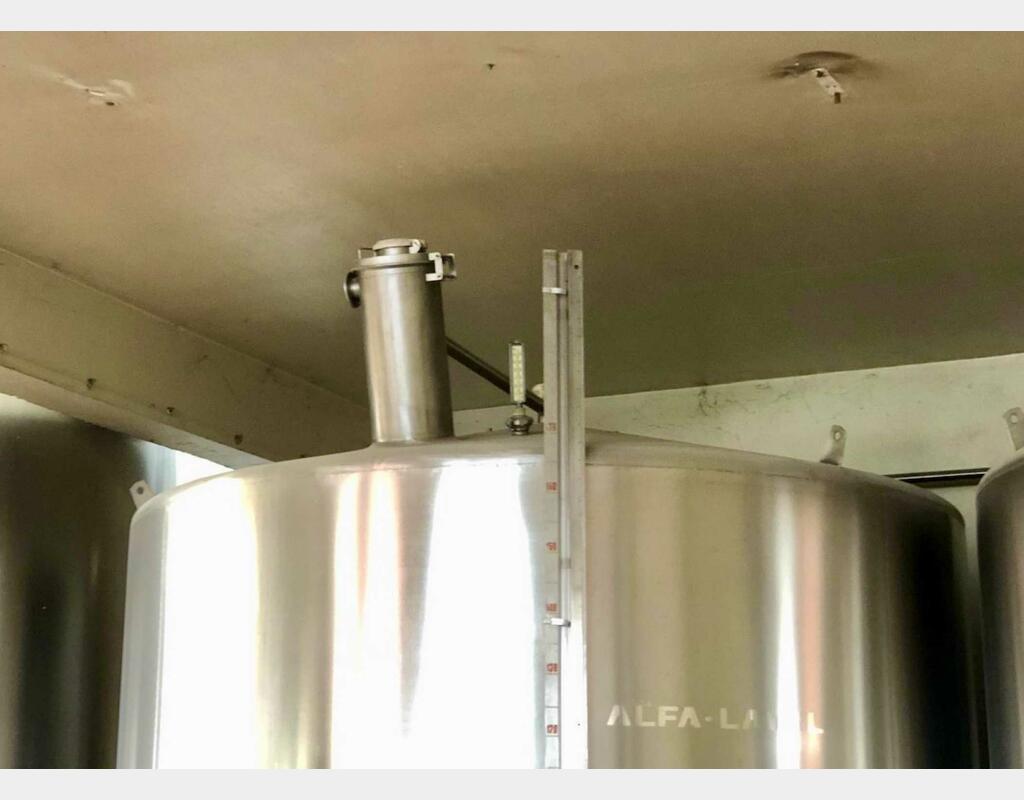 Cuve inox 316L - Thermorégulée - Fond plat incliné 2%