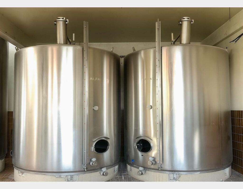 Cuve inox 316L - Thermorégulée - Fond plat incliné 2%