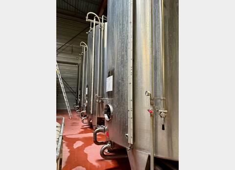 Cuve inox - Fond conique sur pieds
