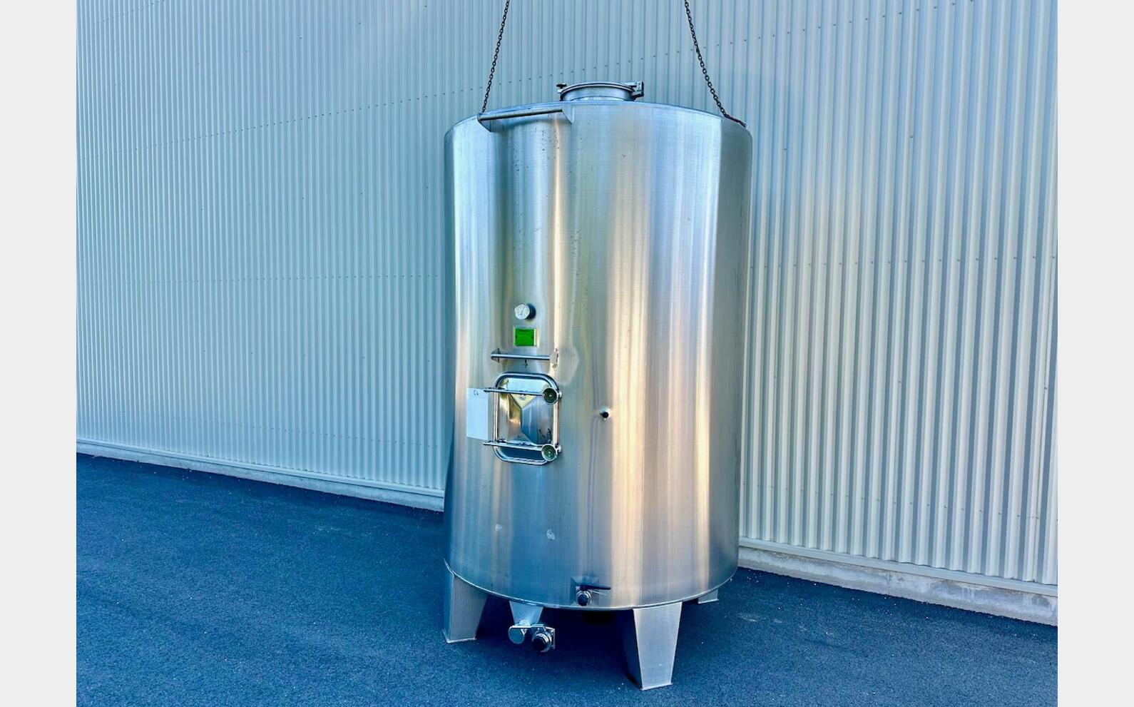 Ss tank - Conical bottom 124 HL (12,400 litres) DABRIGEON