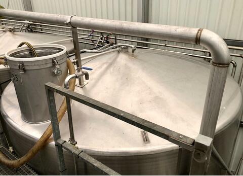Stainless steel tank - Conical bottom on legs