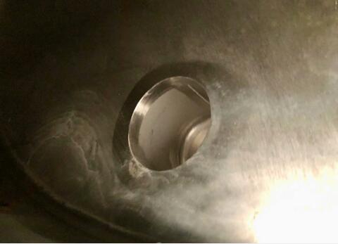 Cuve inox - Fond conique sur pieds