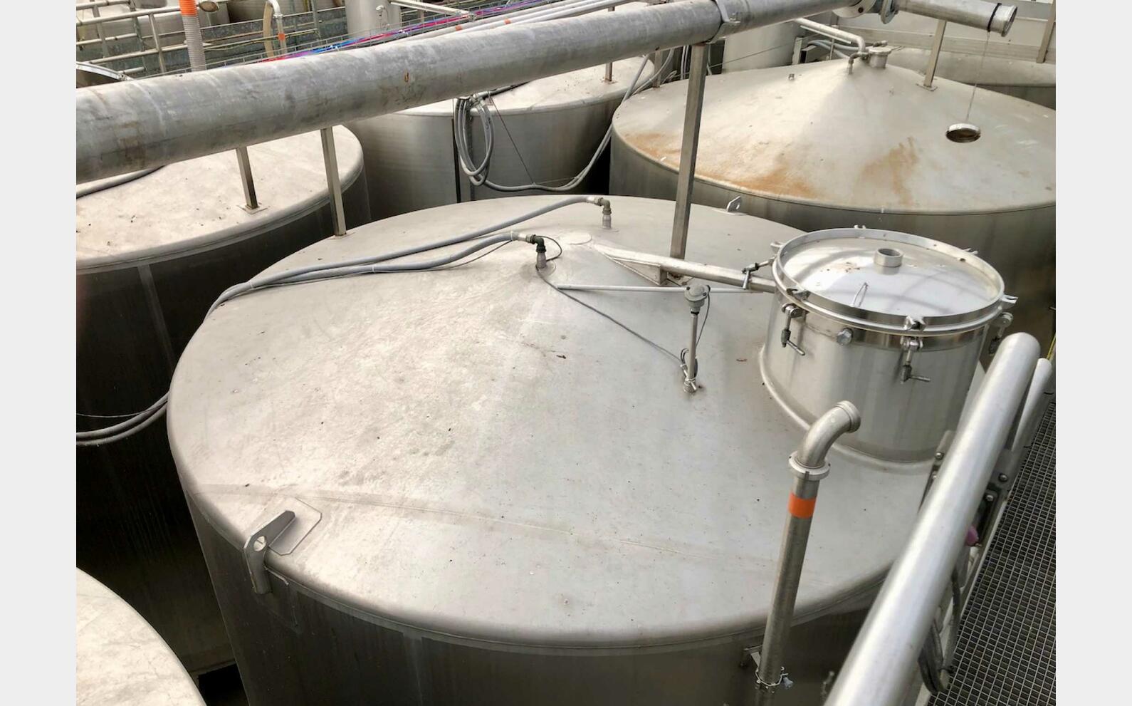 Cuve inox 304 avec Serpentin 207 HL (20 700 litres) PROGRESSO