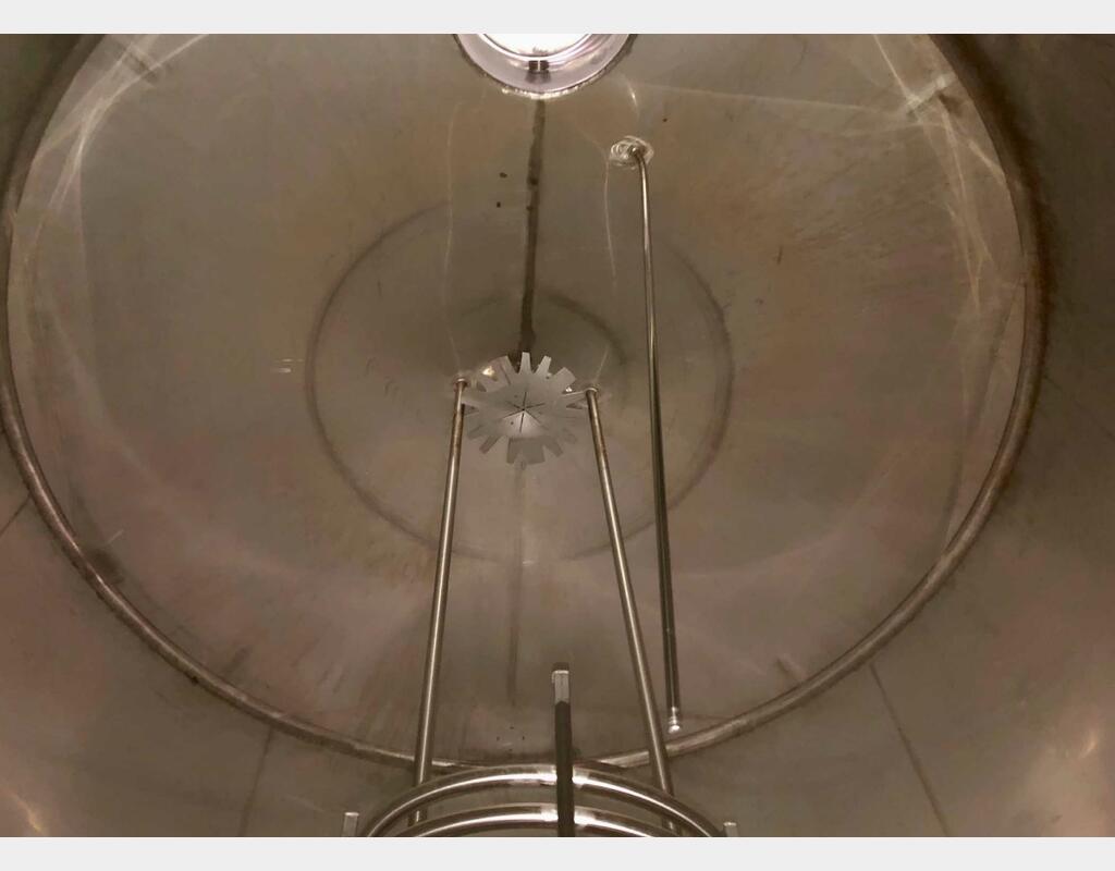 Cuve inox - Fond conique sur pieds