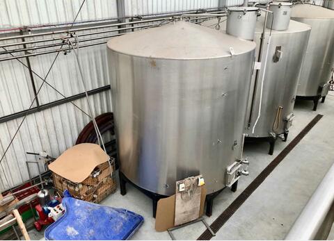 Ss tank - Conical bottom 247 HL (24,700 litres)