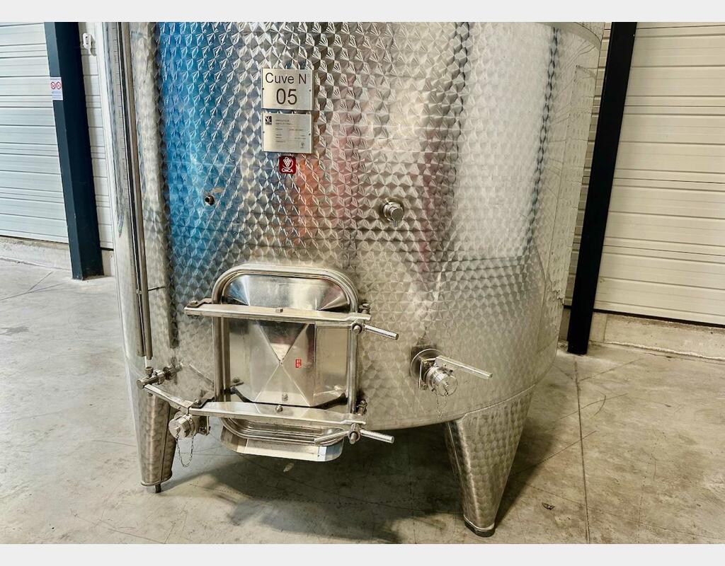 Cuve inox - Circuit nid d'abeilles - Fond plat incliné