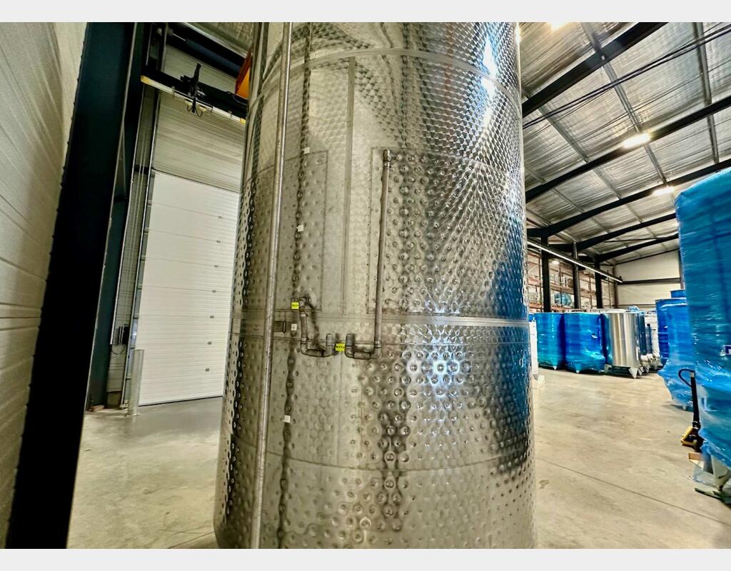 Stainless steel tank - Honeycomb circuit - Flat sloping bottom