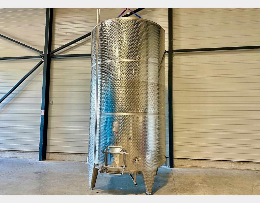 Stainless steel tank - Honeycomb circuit - Flat sloping bottom