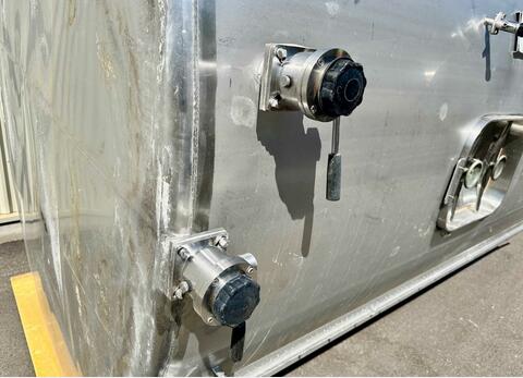 Cuve inox - Fermée - Thermorégulée - Fond plat