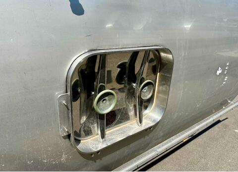 Cuve inox - Fermée - Thermorégulée - Fond plat