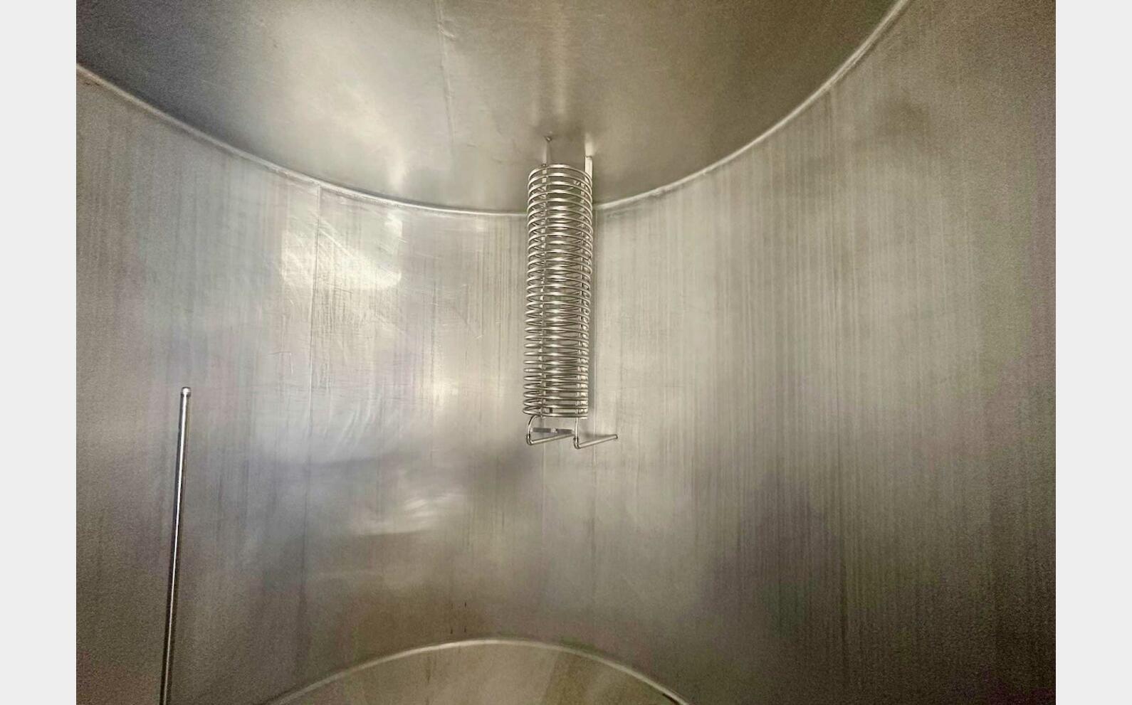 Cuve inox 304 thermor&eacute;gul&eacute;e 220 HL (22 200 litres) ETA