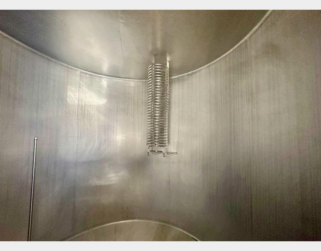 Cuve inox - Fermée - Thermorégulée - Fond plat