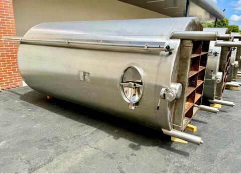 316L stainless steel tank - Vertical cylindrical - Flat bottom on feet