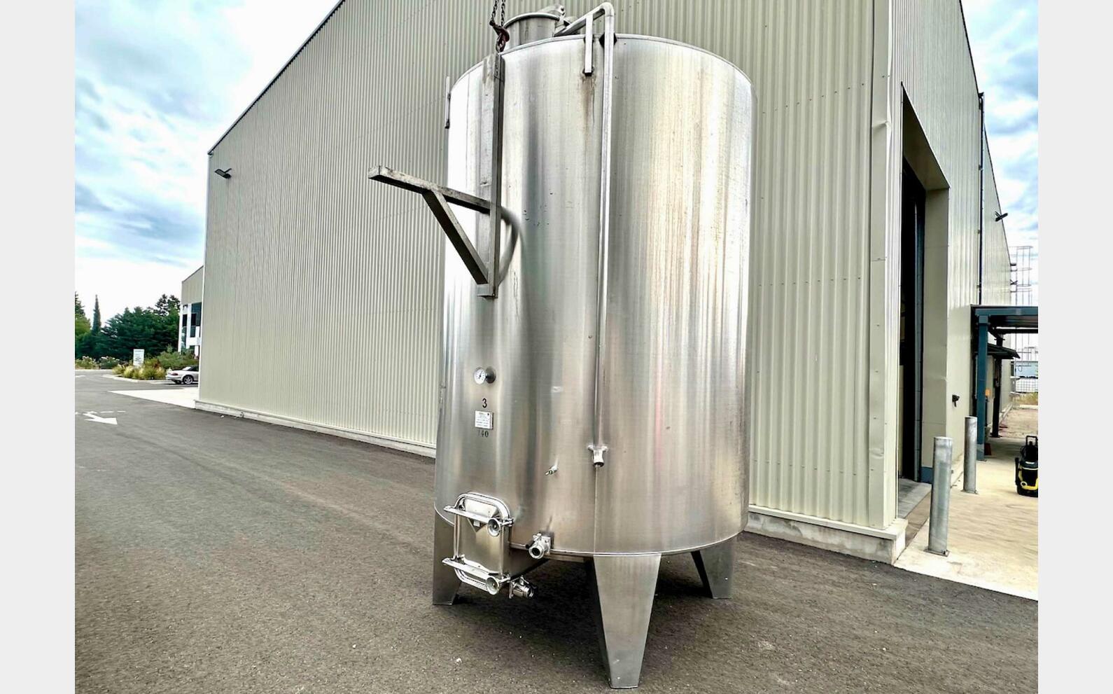 Ss tank - Temperature-controlled 140 HL (14,000 litres) STAI