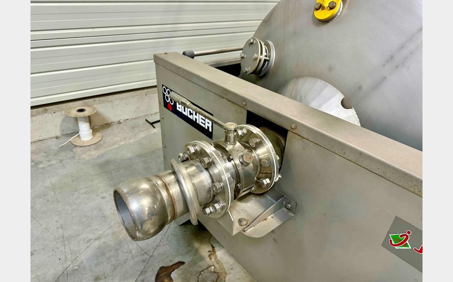 Pressoir - RPF 22 avec RA 22 HL (2 200 litres) BUCHER