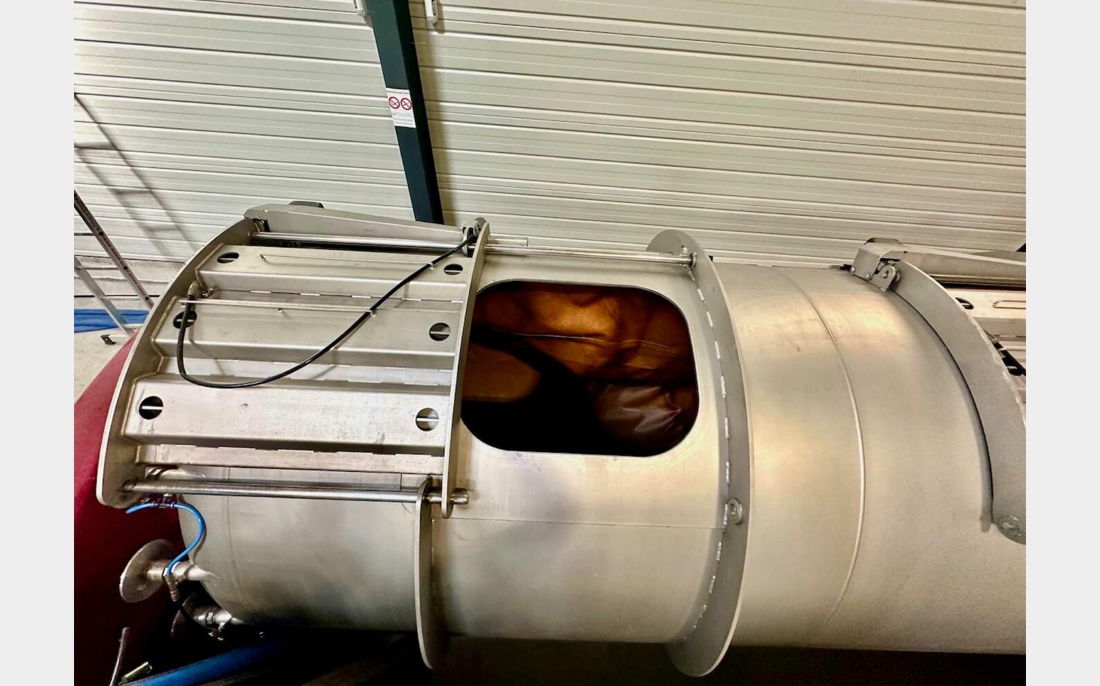 Pressoir - XPF 62 INERTYS 62 HL (6 200 litres) BUCHER