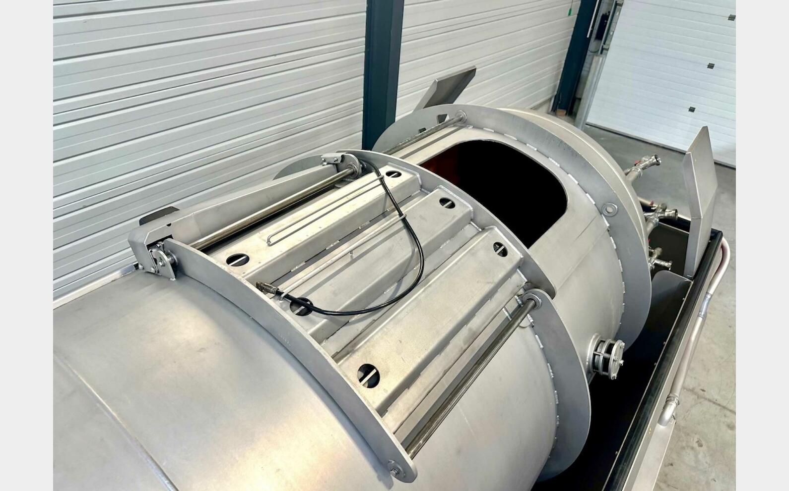 Pressoir - XPF 62 INERTYS 62 HL (6 200 litres) BUCHER