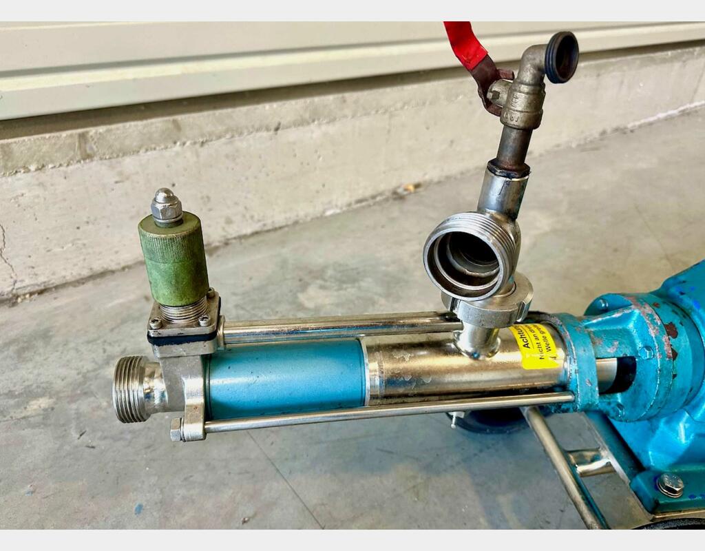 Stainless steel eccentric rotor pump - With mechanical variator