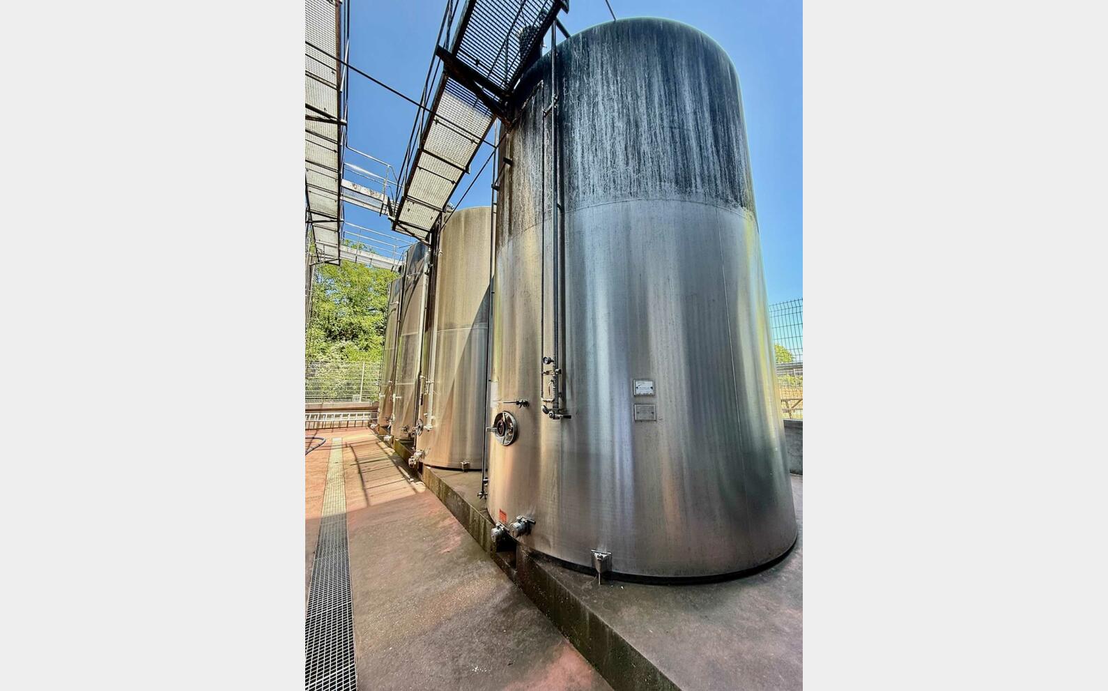 Ss tank - Flat bottom 513 HL (51,300 litres) RURALINOX
