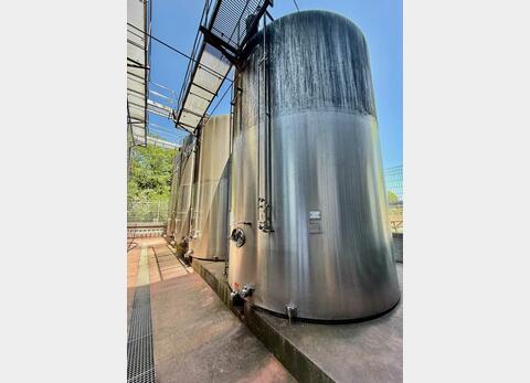 Stainless steel tank - Flat bottom