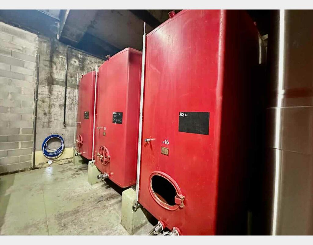 Coated steel tank - Spoon bottom