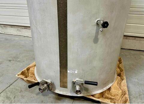 Fibreglass tank - Curved bottom  15 HL (1,500 litres)
