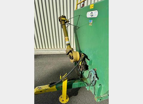 Grape harvest bucket - Tipping