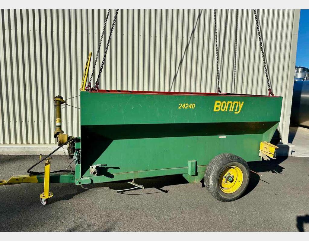 Grape harvest bucket - Tipping 30 HL (3,000 litres) BONNY