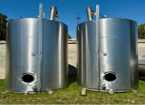 316L ss tank - Temperature-controlled - 2% inclined flat bottom 316L ss tank - Temperature-controlled - 2% inclined flat bottom