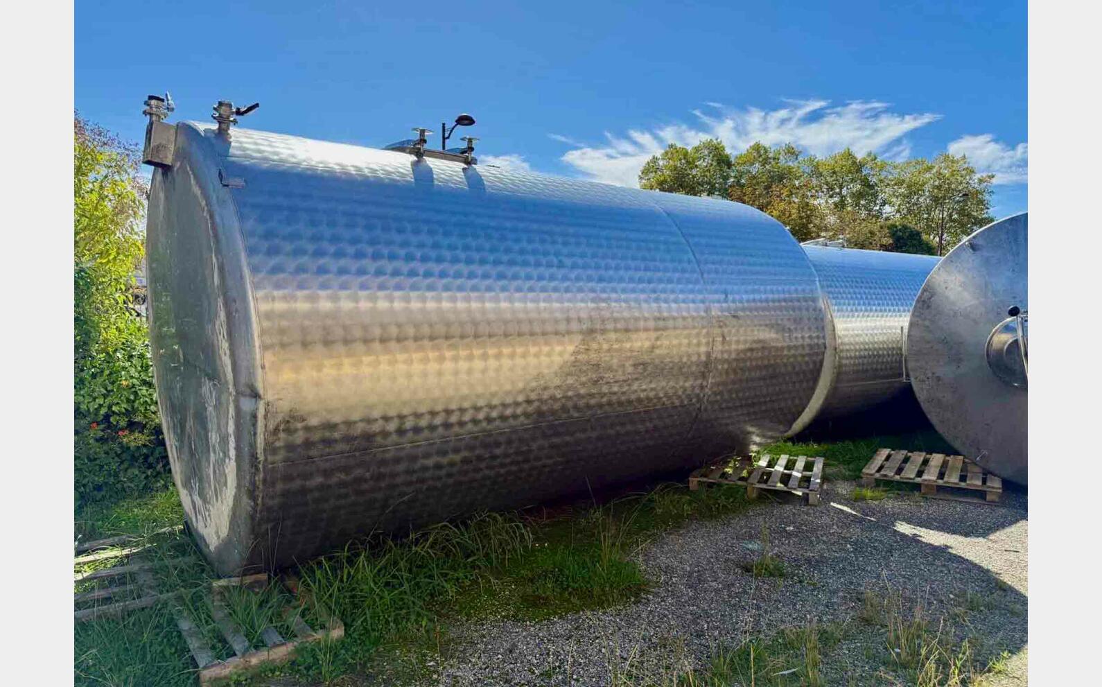 Cuve inox - Thermor&eacute;gul&eacute;e 220 HL (22 000 litres) LAGOUARDE
