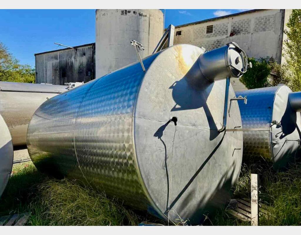 Cuve inox - Fond plat 220 HL (22 000 litres) LAGOUARDE