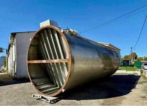 Cuve inox - Fond cuillère sur jupe - Stockage