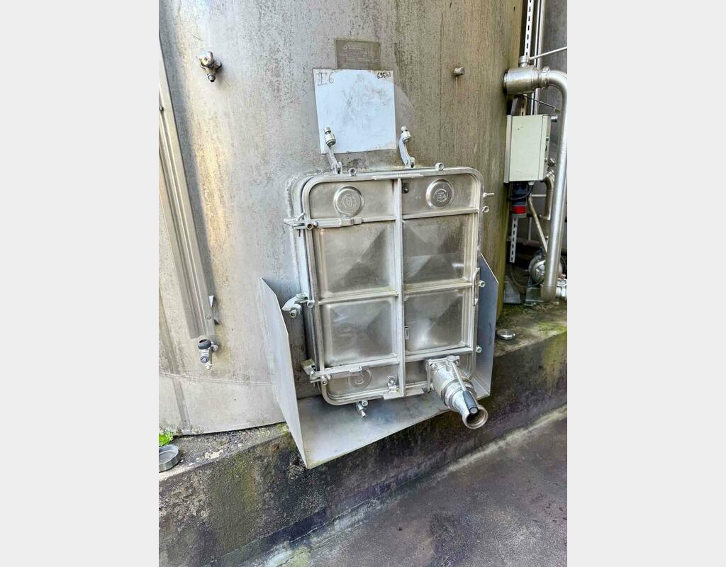 Cuve inox - Fond cuillère sur jupe - Stockage