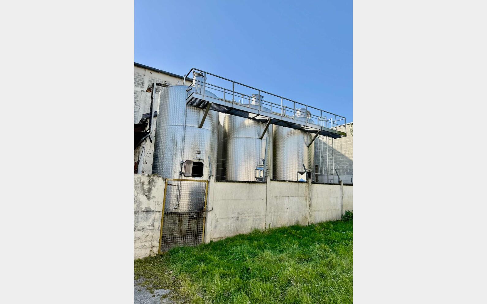 Ss tank - Flat bottom 220 HL (22,000 litres) LAGOUARDE