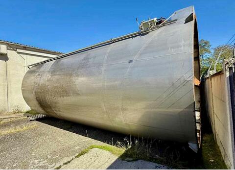 Cuve inox - Fond cuillère sur jupe - Stockage