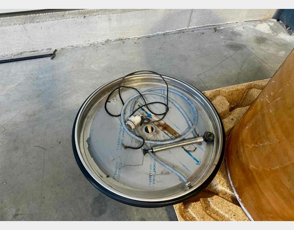Fibreglass tank - Floating lid - Flat bottom